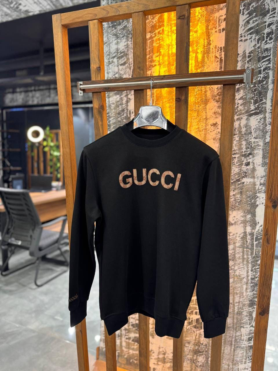 بلوزة GUCCI  مستوردة
