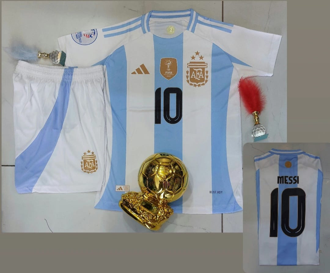 طقم رياضي كامل منتخب الآرجنتين  - طقم ولادي