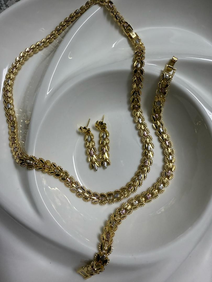 طقم  سنبلة ملون برازيلي