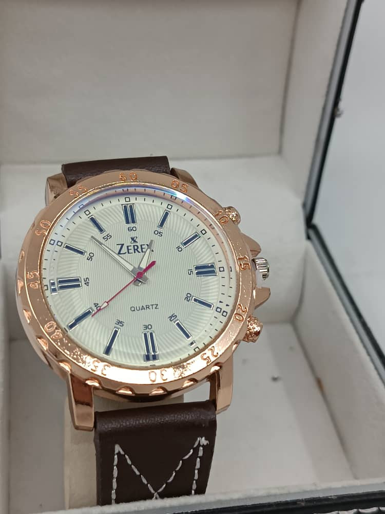 ساعة رجالية ماركة zerlex
